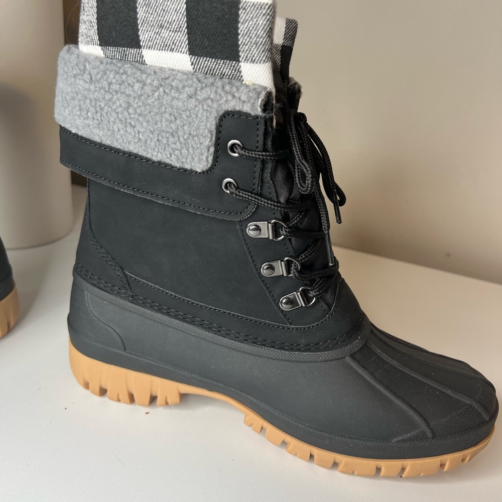 Maurice’s Piper Buffalo Plaid Mid Shaft Duck Boot